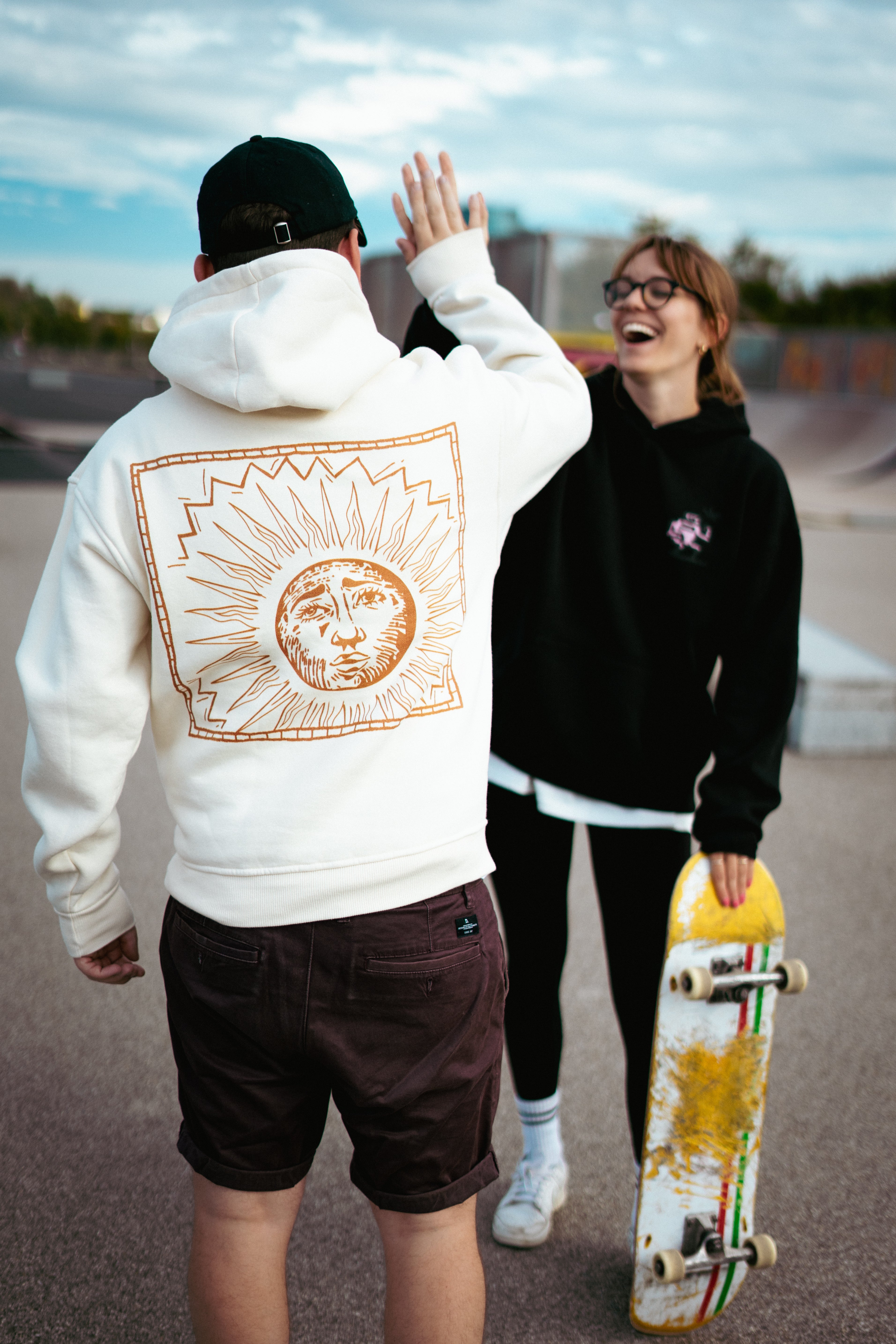 SPIRIT OF THE OCEAN | HOODIE SUNSHINE