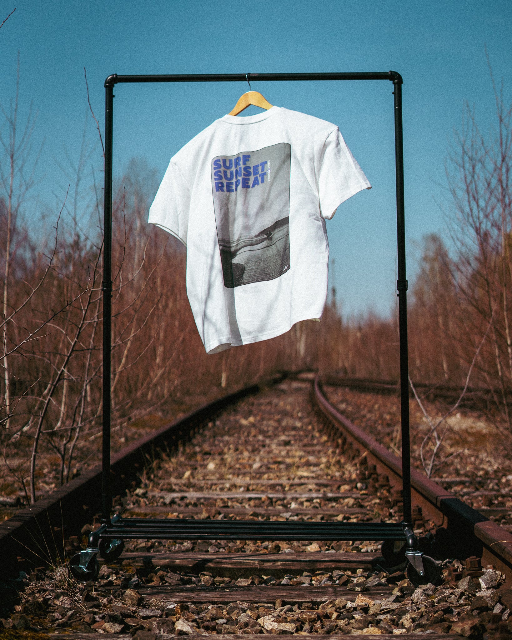 SPIRIT OF THE OCEAN | SURF SUNSET REPEAT